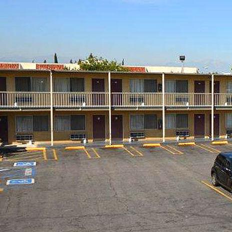 Hotel 6 - Angeles, Ca 2*